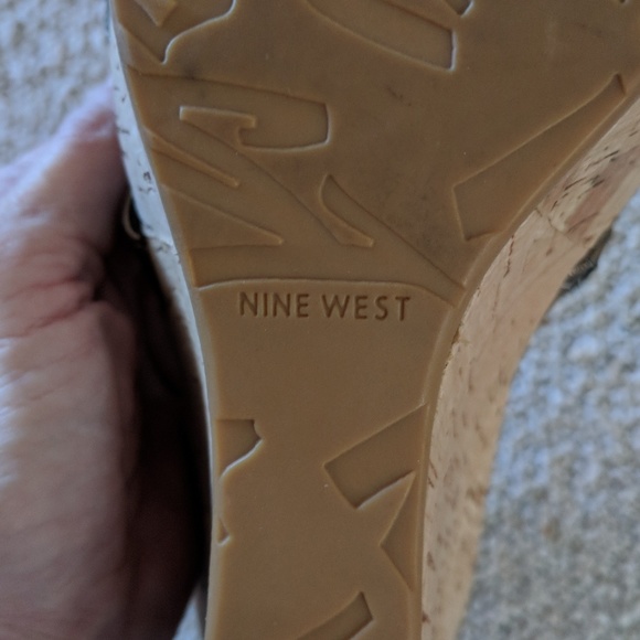 Nine West Bronze Leather Slip-On Wedges, 7.5M - Picture 6 of 8